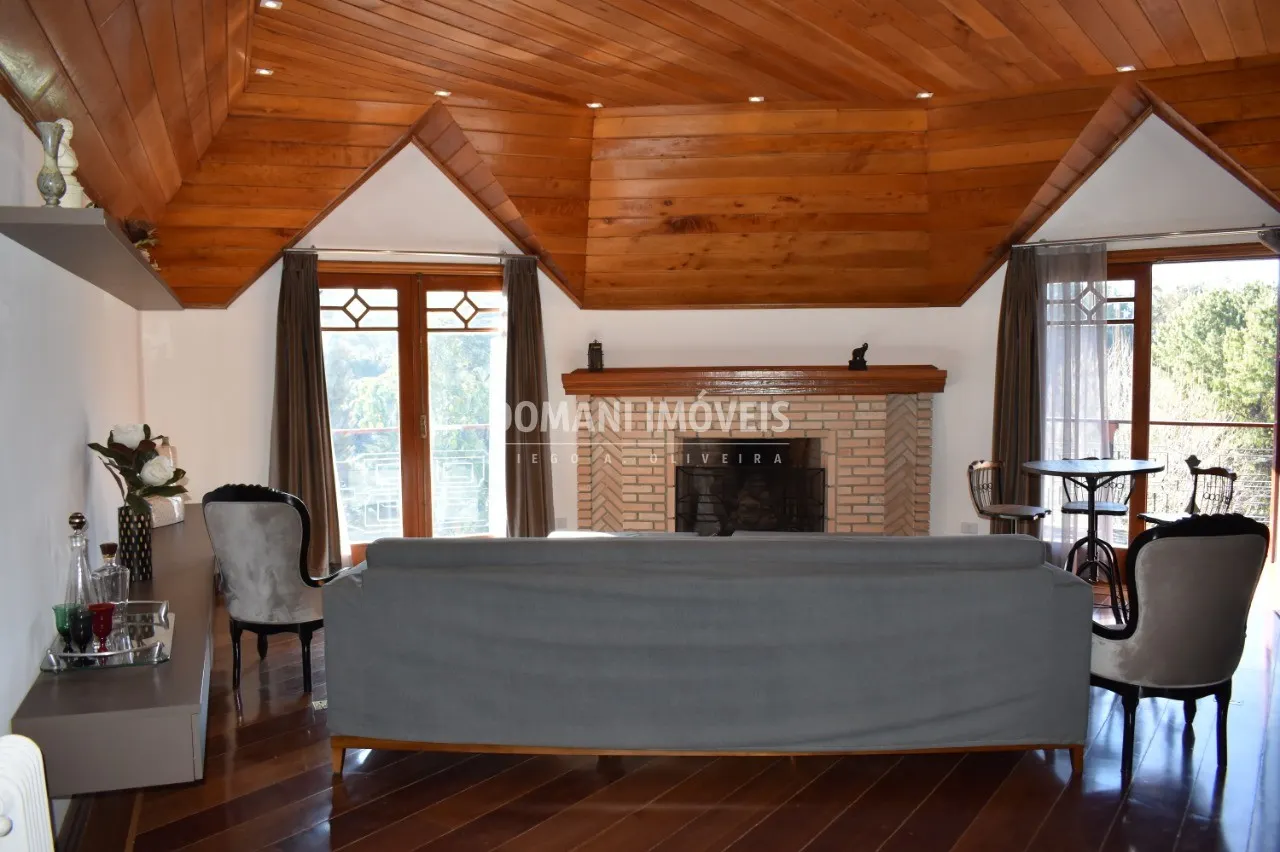 Casa à venda de 6.360 m² em Campos do Jordão, SP, Brasil