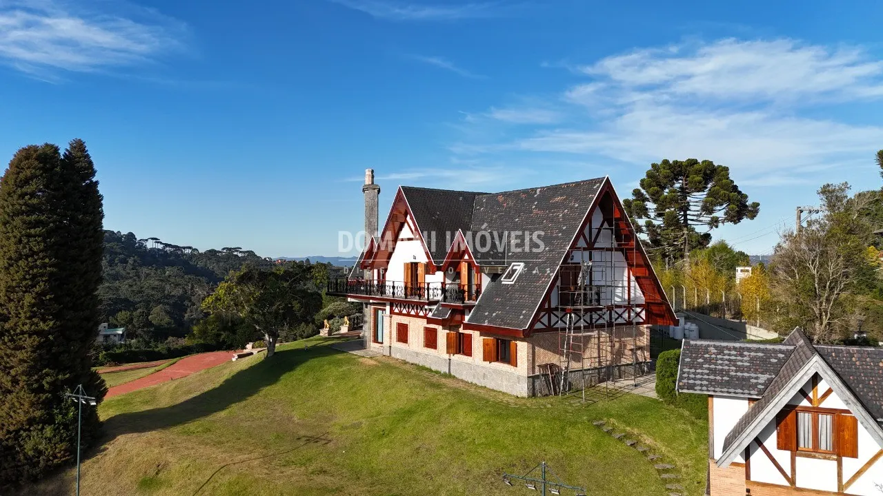 Casa à venda de 6.360 m² em Campos do Jordão, SP, Brasil