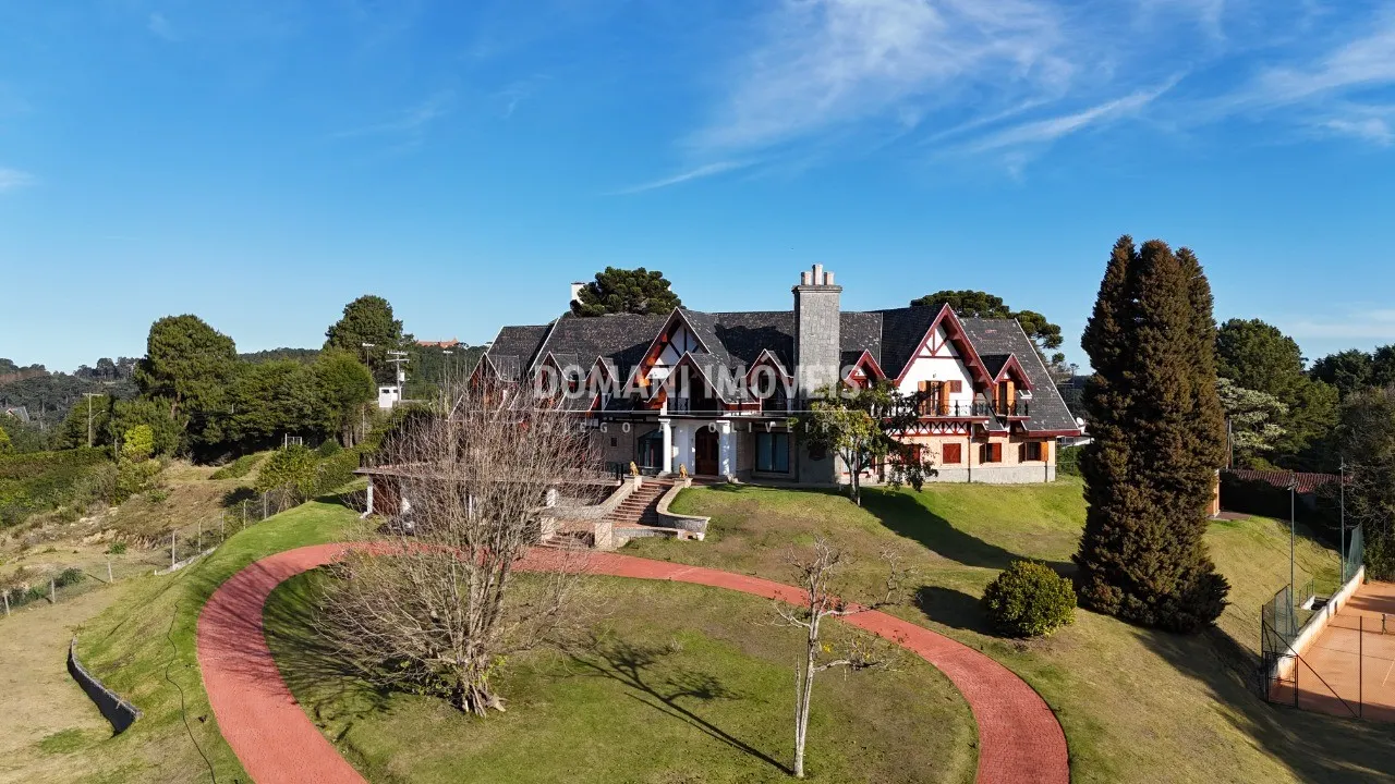 Casa à venda de 6.360 m² em Campos do Jordão, SP, Brasil