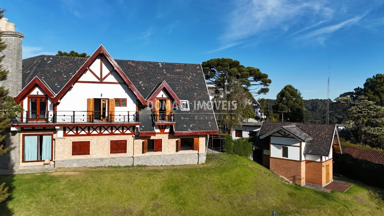 Casa à venda de 6.360 m² em Campos do Jordão, SP, Brasil