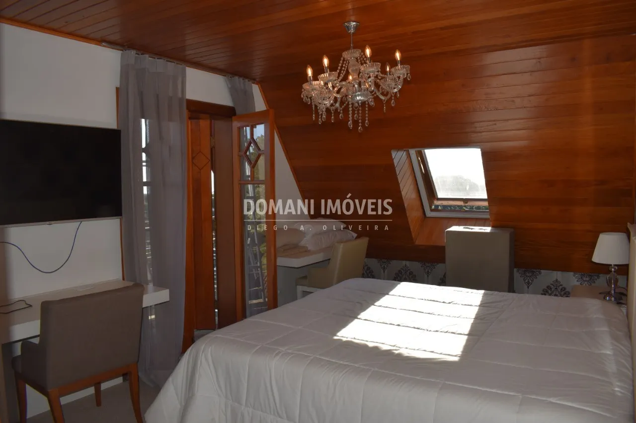 Casa à venda de 6.360 m² em Campos do Jordão, SP, Brasil
