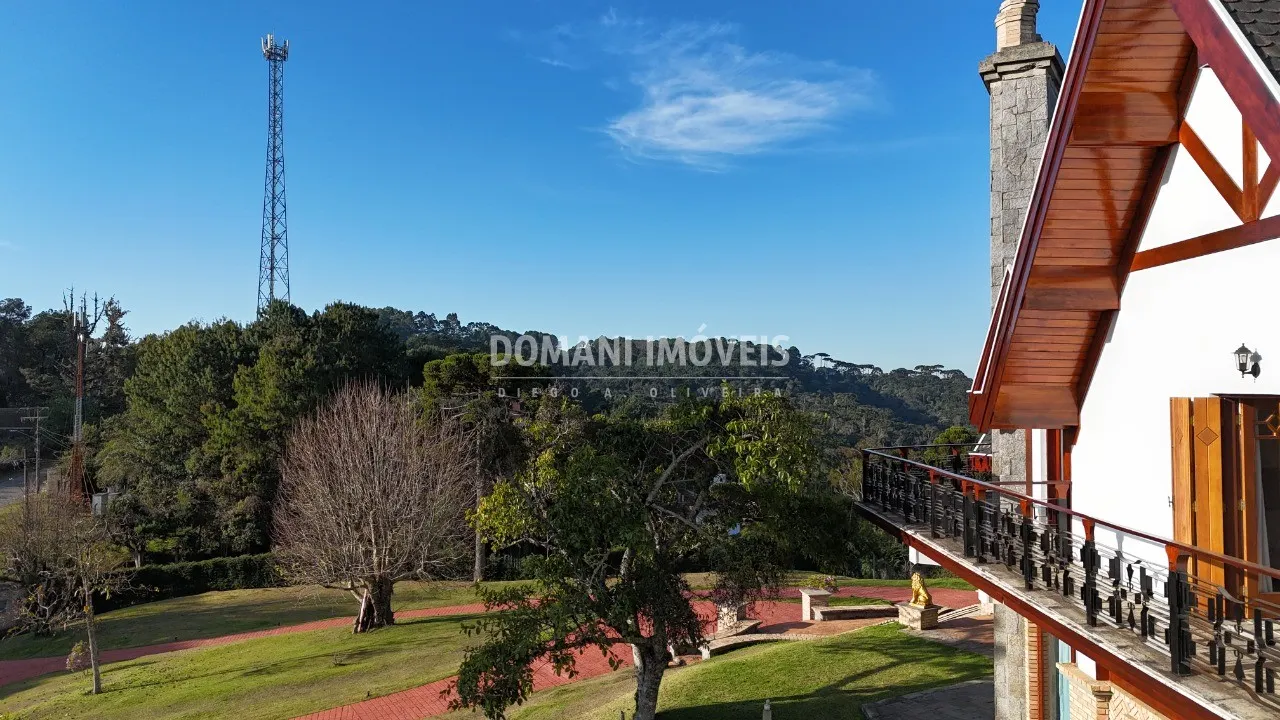 Casa à venda de 6.360 m² em Campos do Jordão, SP, Brasil