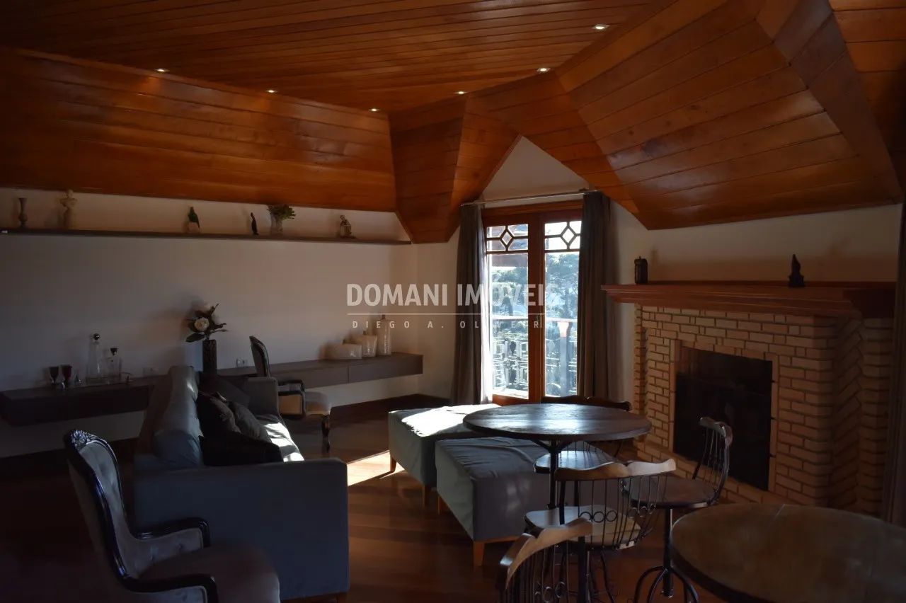 Casa à venda de 6.360 m² em Campos do Jordão, SP, Brasil
