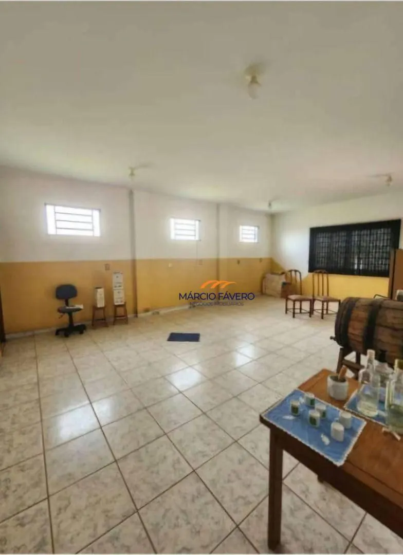 Fazenda à venda de 109 ha em Santa Rita do Passa Quatro, SP, Brasil