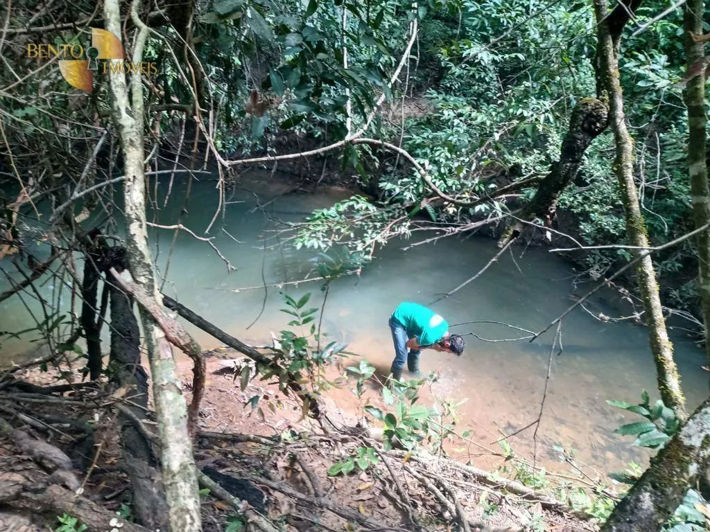 Fazenda à venda de 1.009 ha em Chapada dos Guimarães, MT, Brasil