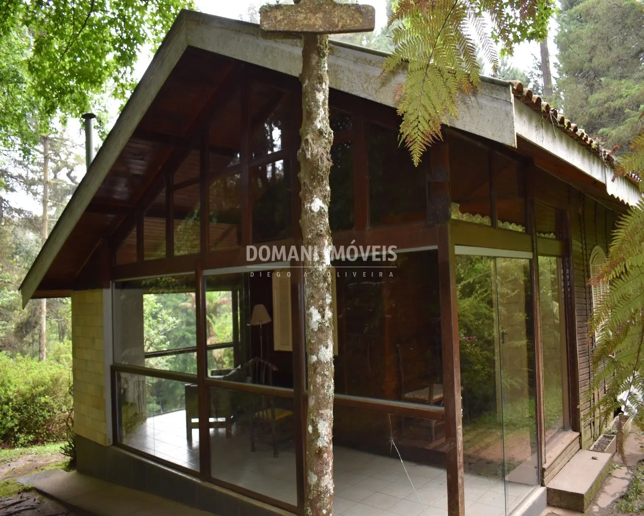 House for sale of 1 acres in Campos do Jordão, SP, Brazil