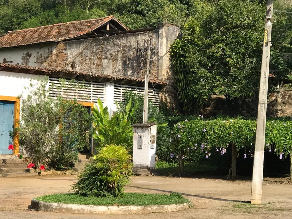 Fazenda à venda de 86 ha em Cantagalo, RJ, Brasil