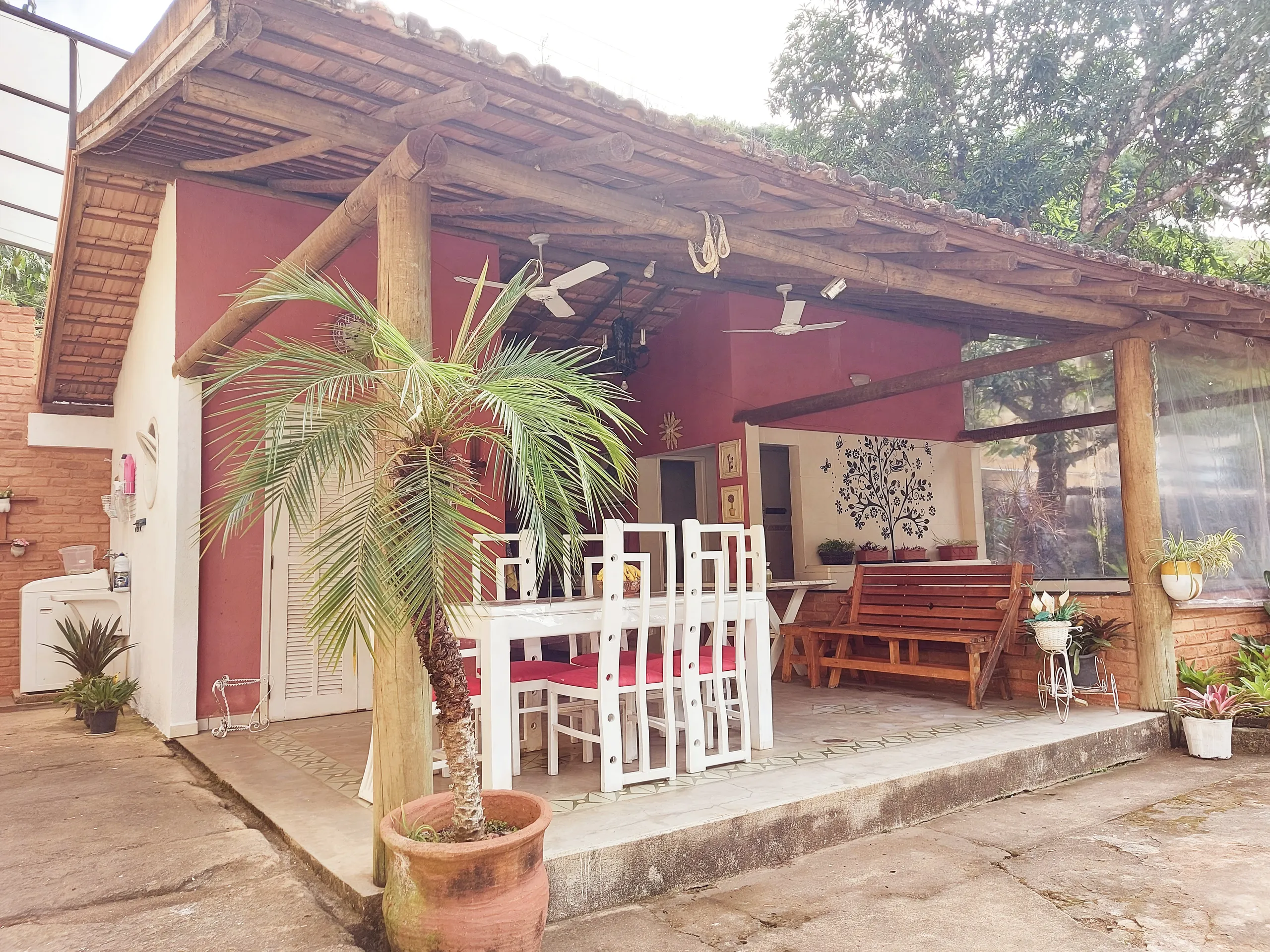 Fazenda à venda de 86 ha em Cantagalo, RJ, Brasil