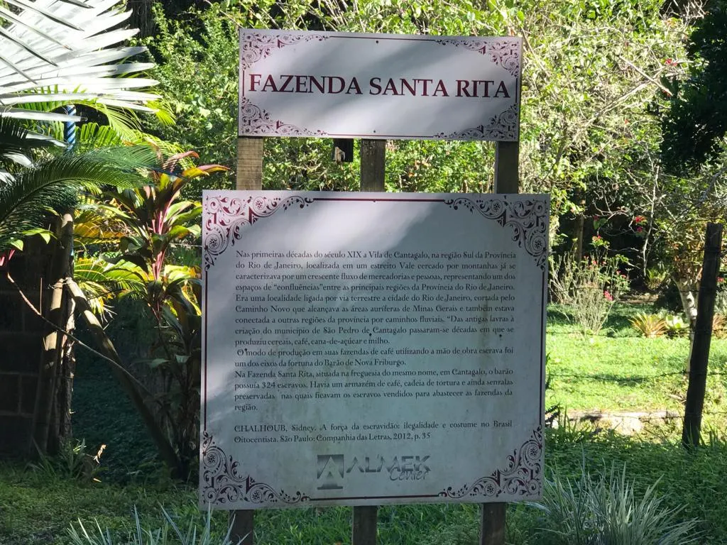 Fazenda à venda de 86 ha em Cantagalo, RJ, Brasil