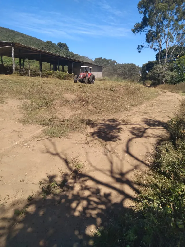 Fazenda à venda de 1.800 ha em Pedra Azul, MG, Brasil