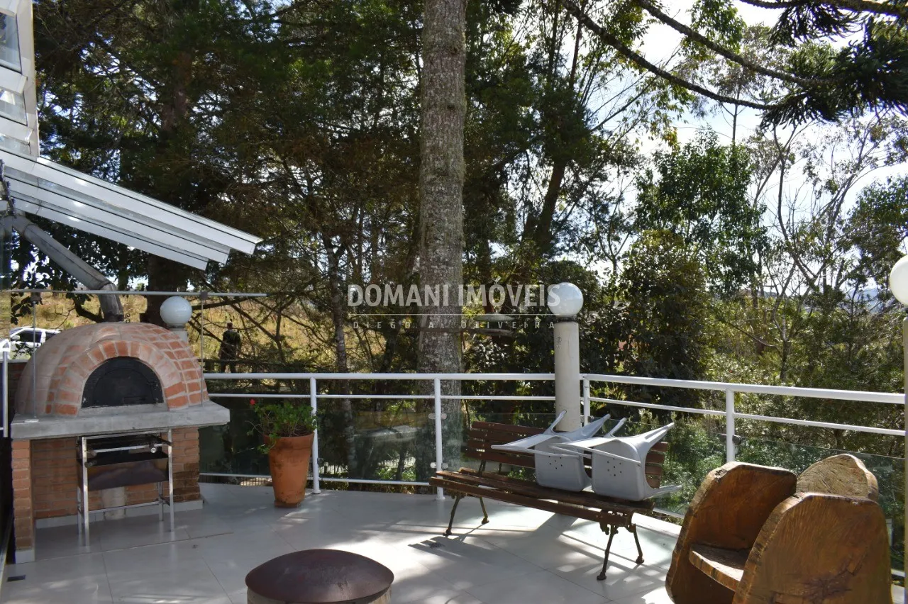 Casa à venda de 2.760 m² em Campos do Jordão, SP, Brasil