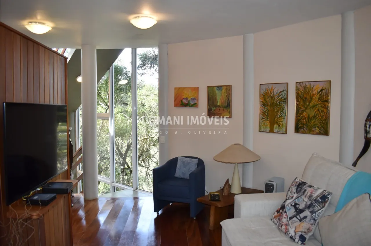 Casa à venda de 2.760 m² em Campos do Jordão, SP, Brasil