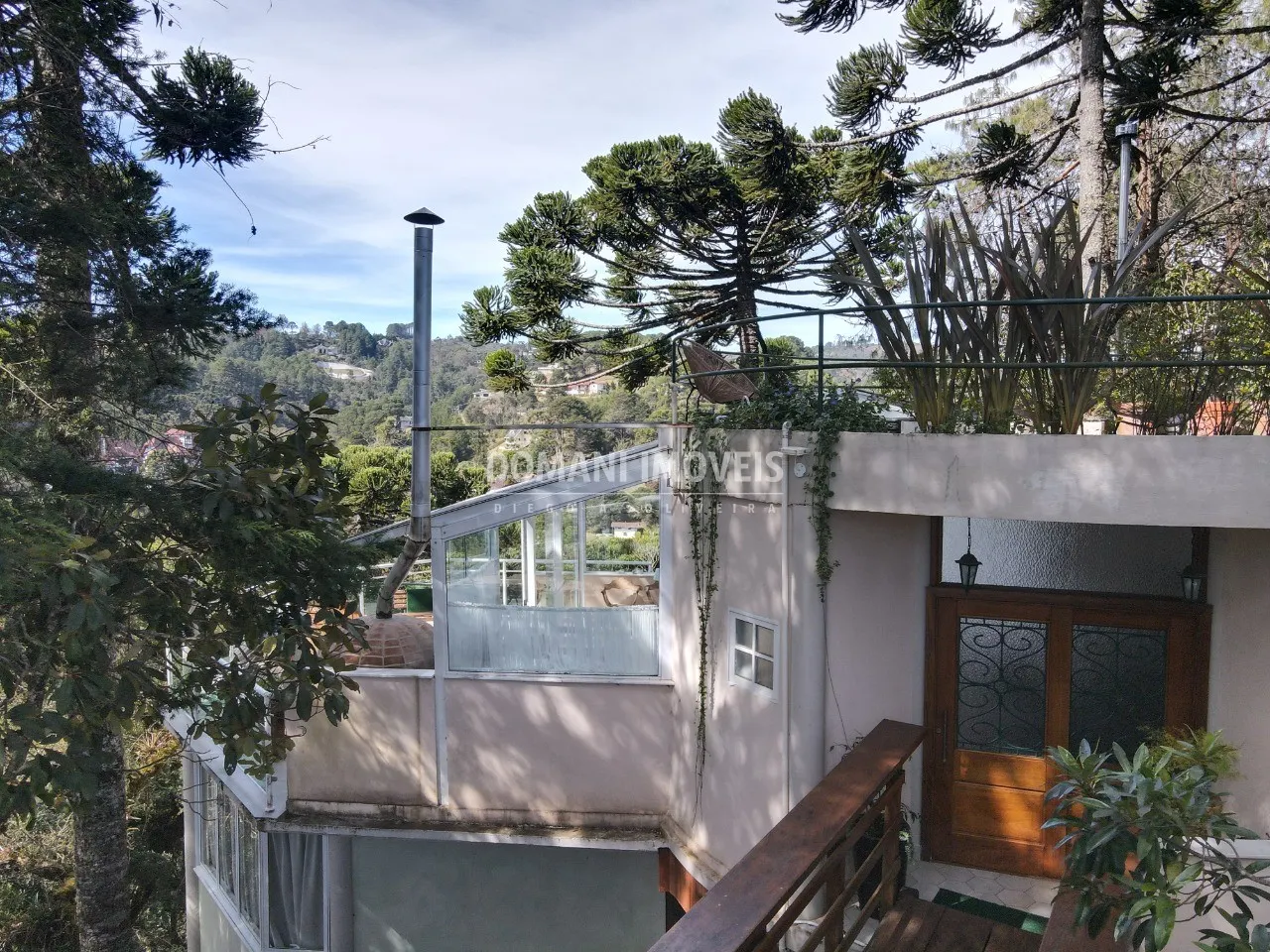 Casa à venda de 2.760 m² em Campos do Jordão, SP, Brasil