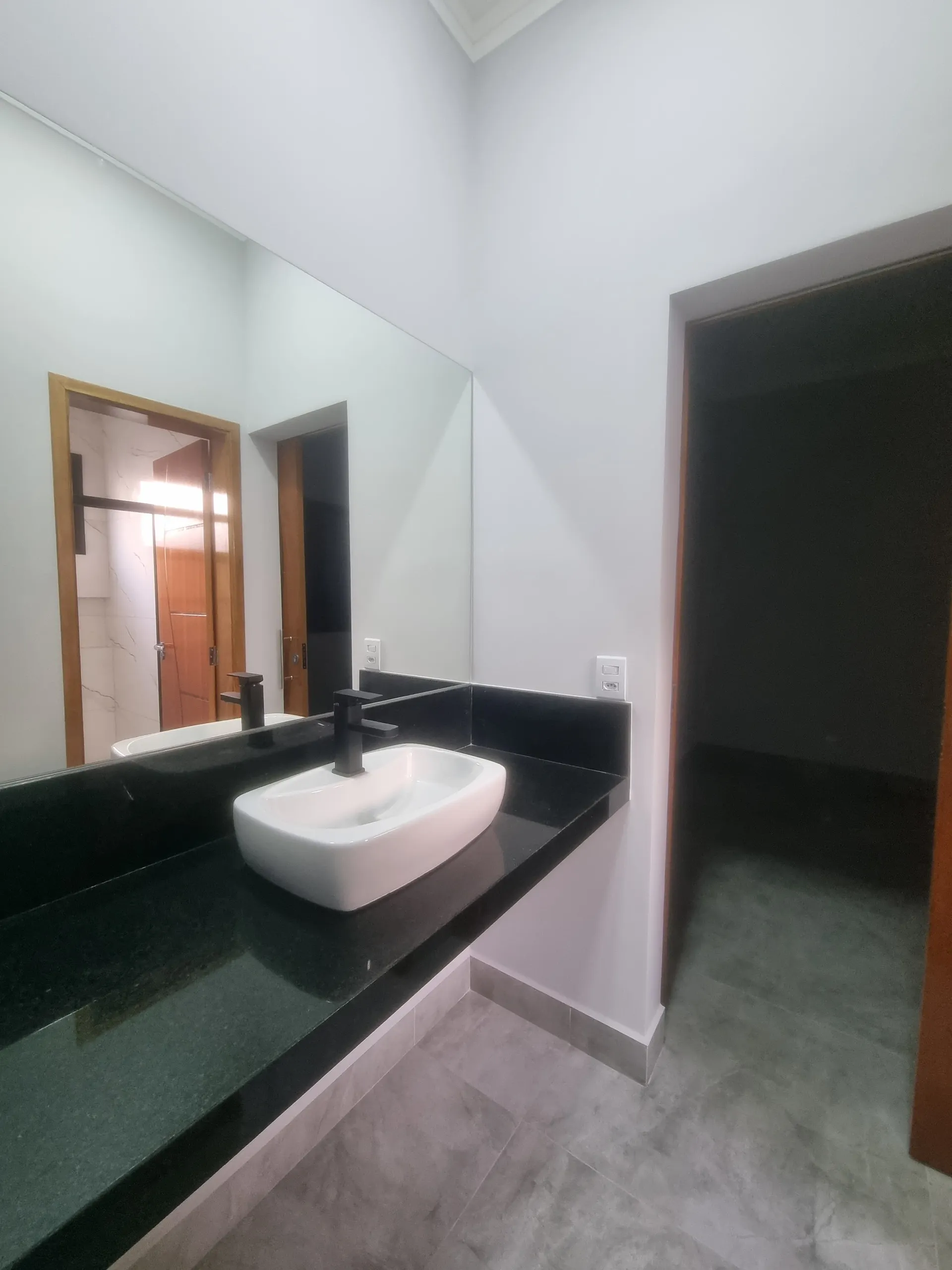 Casa à venda de 250 m² em Hortolândia, SP, Brasil