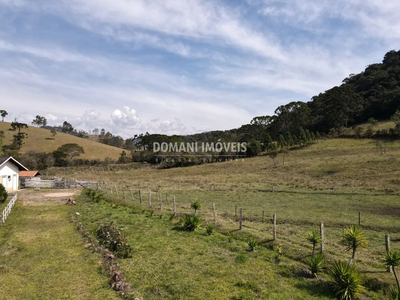 Small farm for sale of 10 acres in Campos do Jordão, SP, Brazil