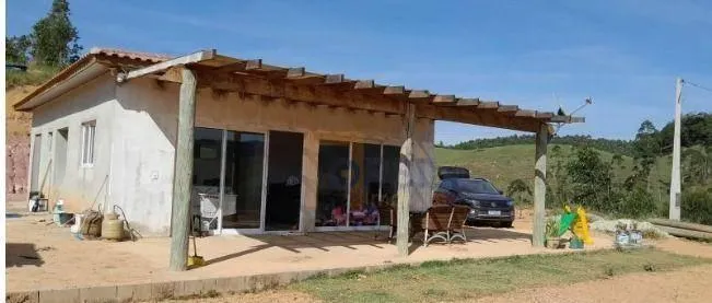 Sítio à venda de 4 ha em Paraibuna, SP, Brasil