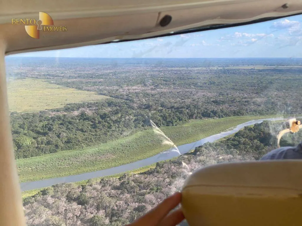 Fazenda à venda de 2.850 ha em Poconé, MT, Brasil