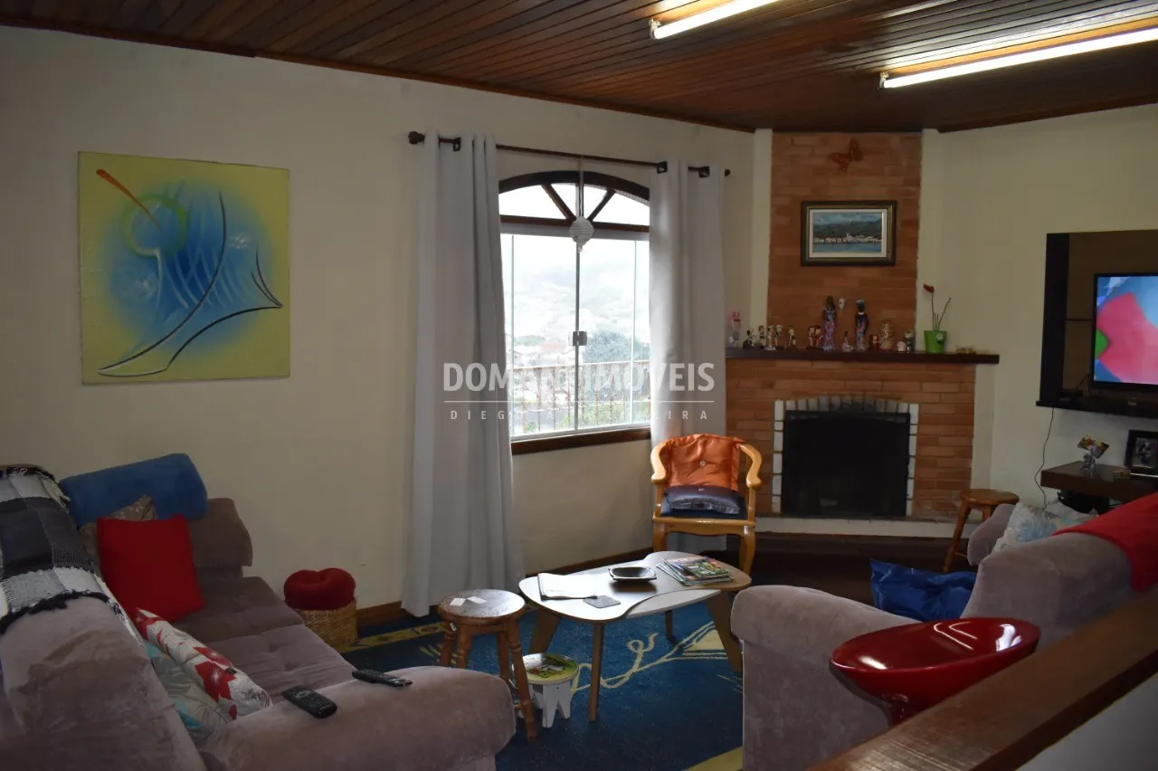 Casa à venda de 415 m² em Campos do Jordão, SP, Brasil