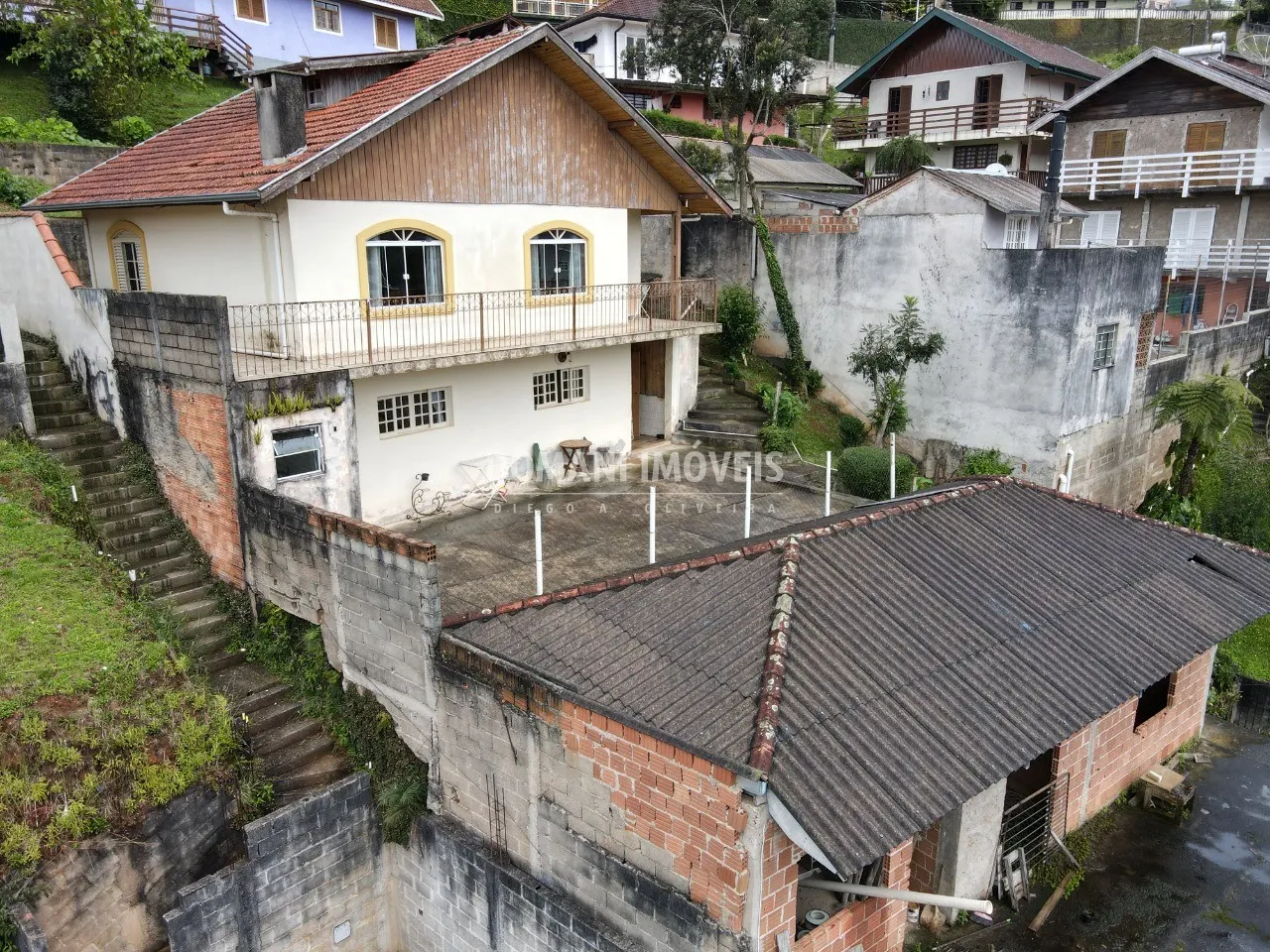 Casa à venda de 415 m² em Campos do Jordão, SP, Brasil