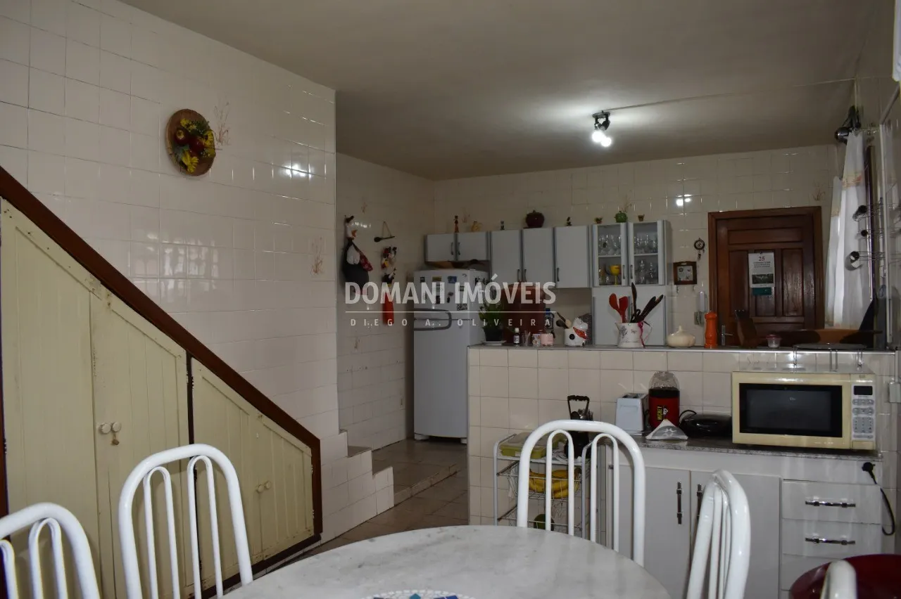 Casa à venda de 415 m² em Campos do Jordão, SP, Brasil