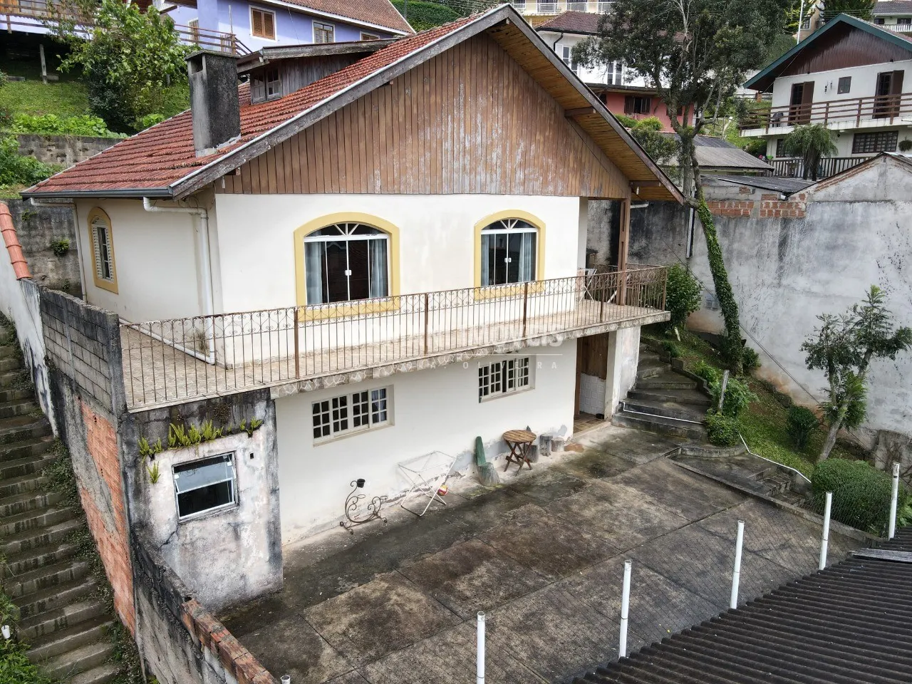 Casa à venda de 415 m² em Campos do Jordão, SP, Brasil