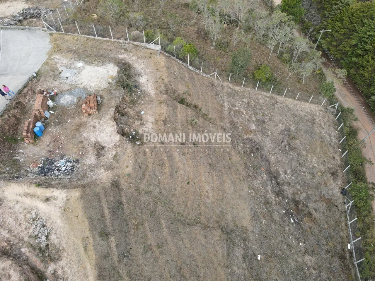 Terreno à venda de 1.200 m² em Campos do Jordão, SP, Brasil
