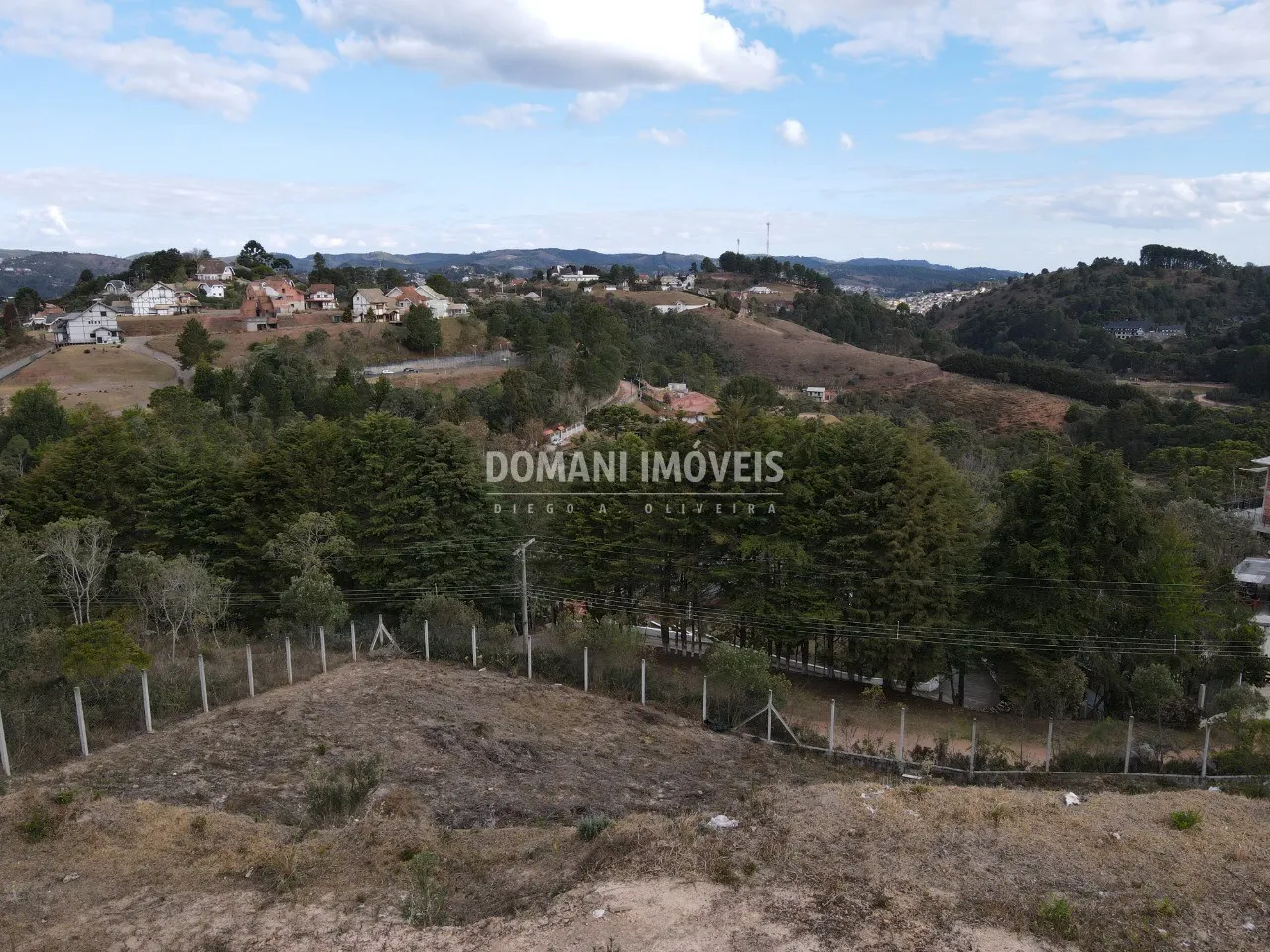 Terreno à venda de 1.200 m² em Campos do Jordão, SP, Brasil