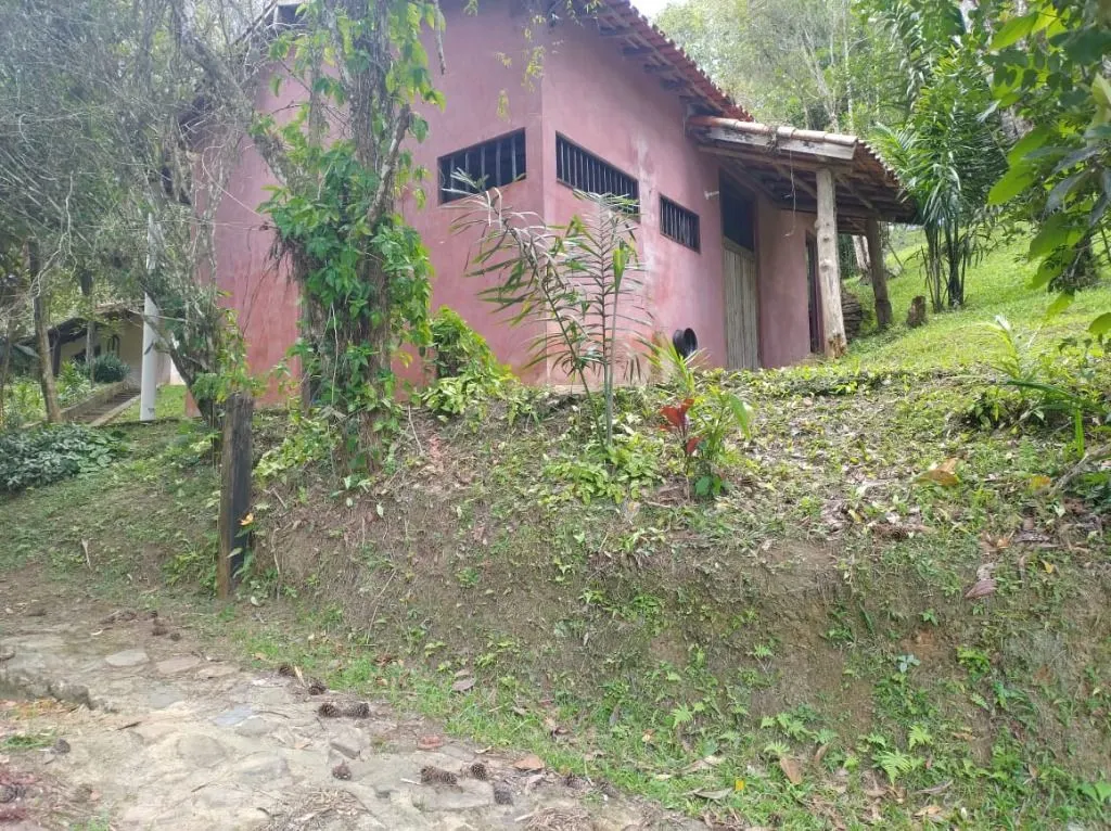 Sítio à venda de 2 ha em Natividade da Serra, SP, Brasil