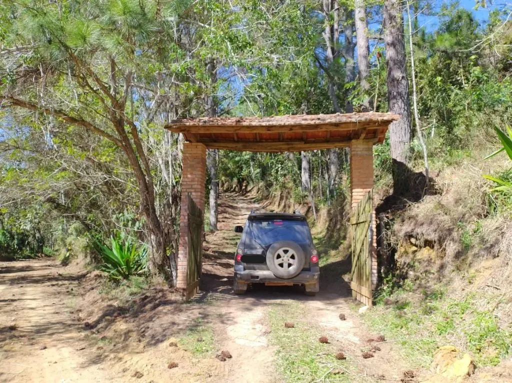 Sítio à venda de 2 ha em Natividade da Serra, SP, Brasil