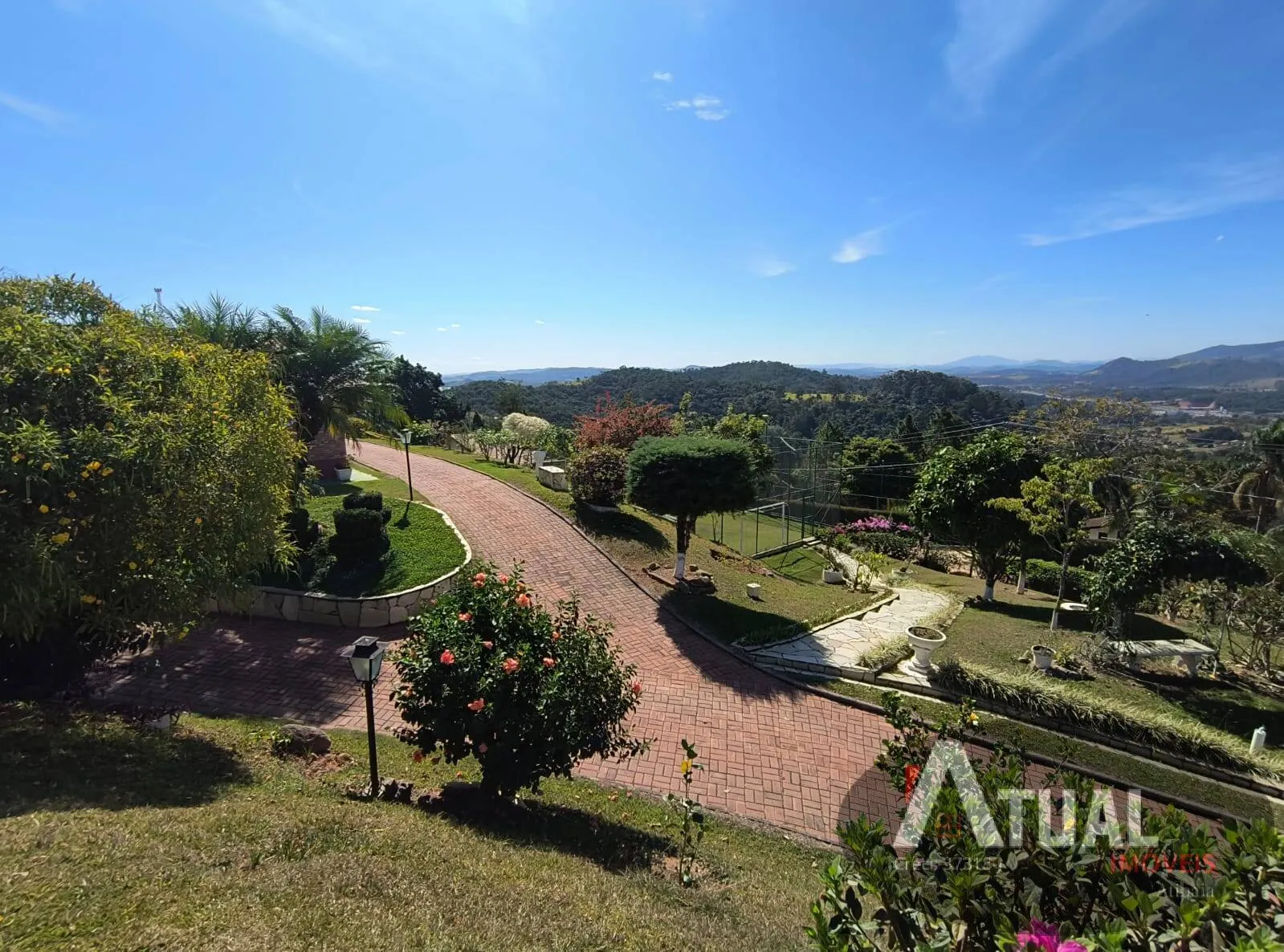 Casa à venda de 5.115 m² em Atibaia, SP, Brasil