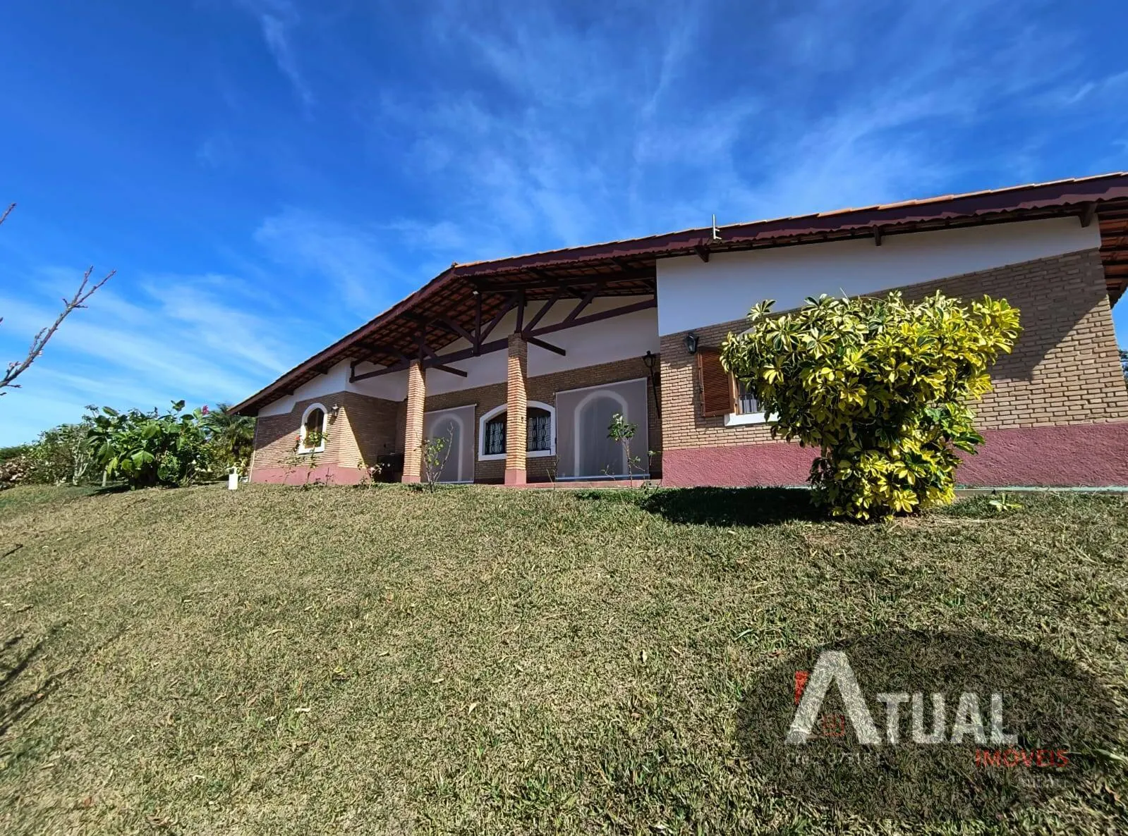 Casa à venda de 5.115 m² em Atibaia, SP, Brasil