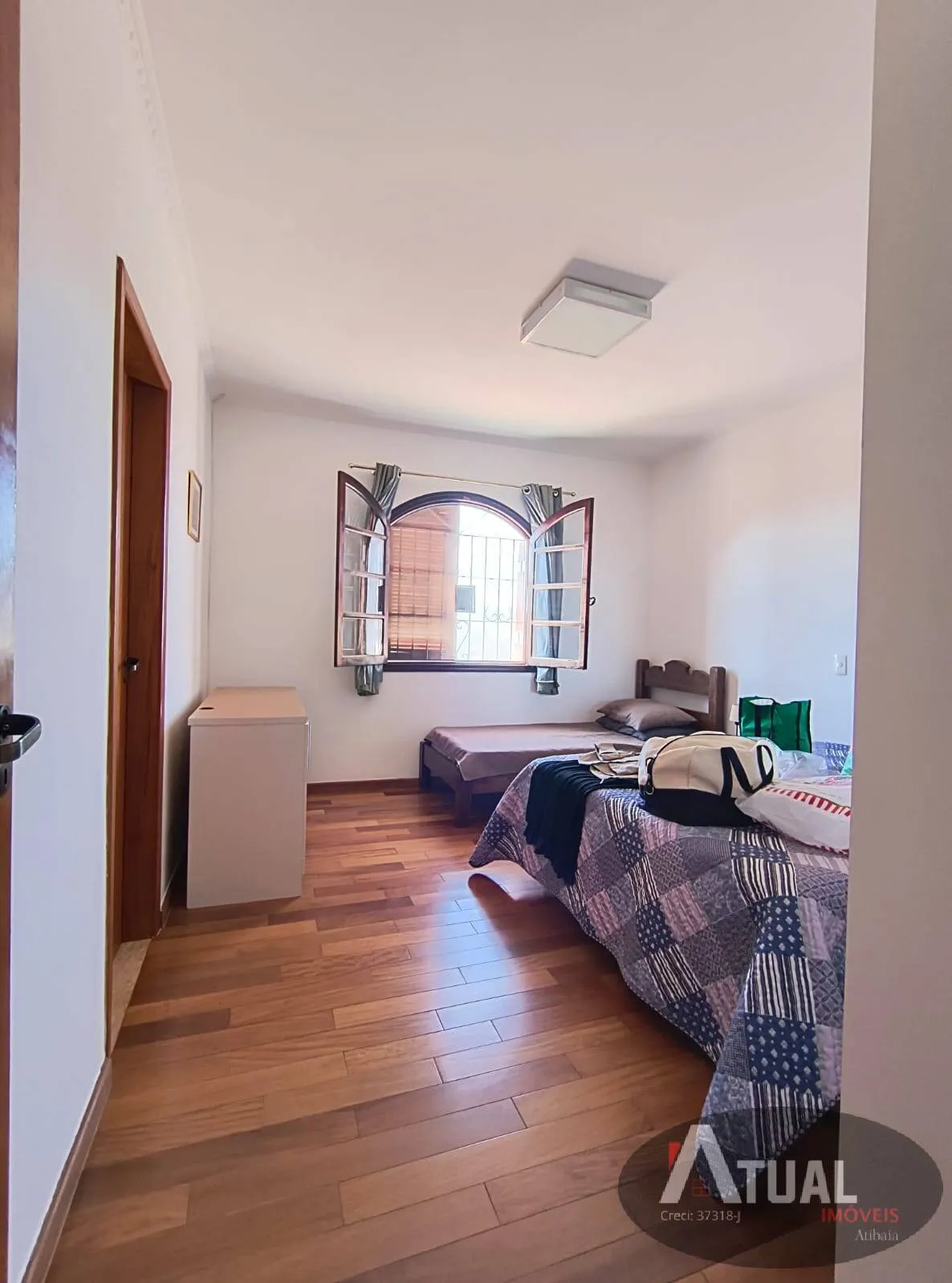 Casa à venda de 5.115 m² em Atibaia, SP, Brasil