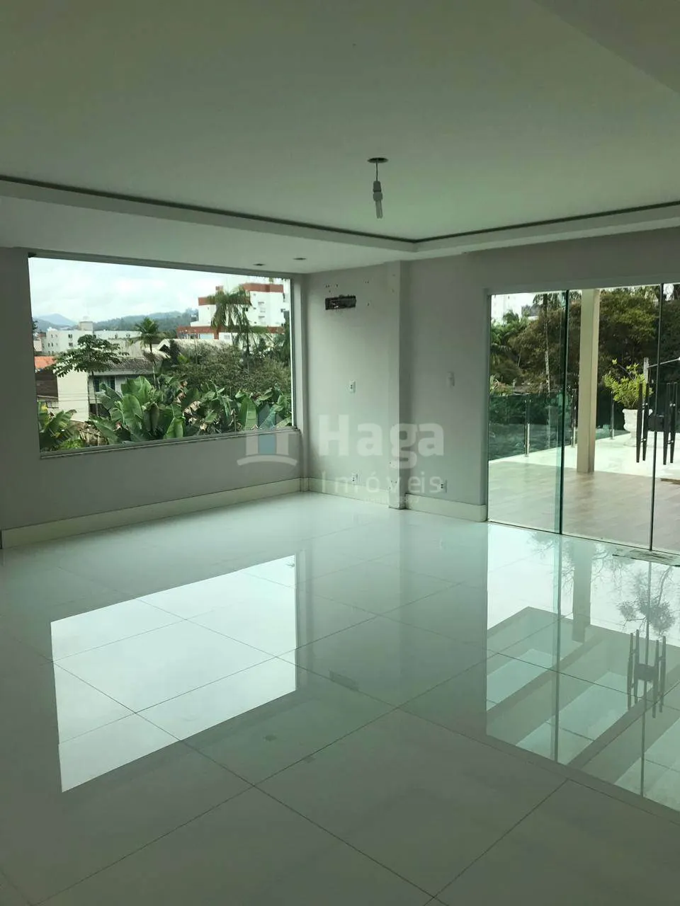 Casa à venda de 595 m² em Brusque, SC, Brasil