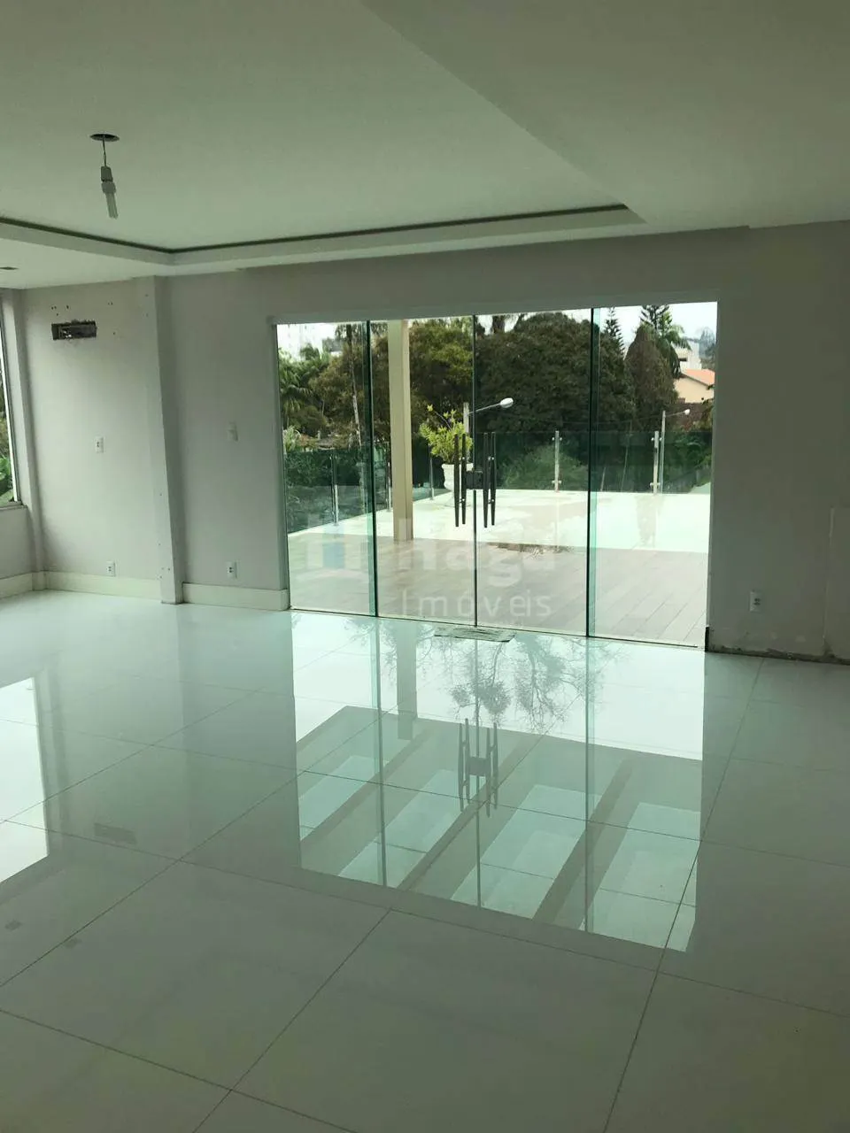 Casa à venda de 595 m² em Brusque, SC, Brasil