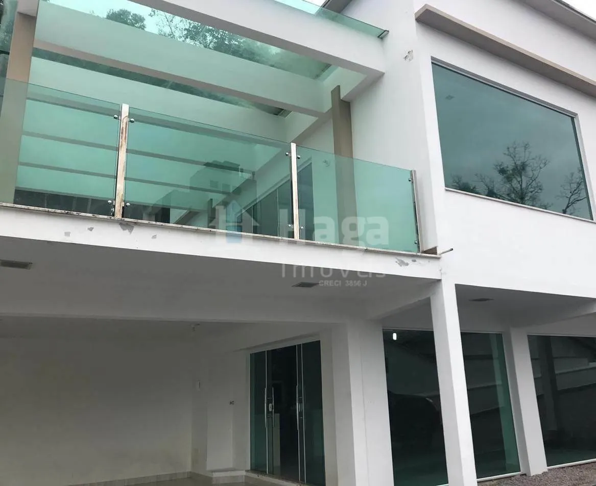 Casa à venda de 595 m² em Brusque, SC, Brasil