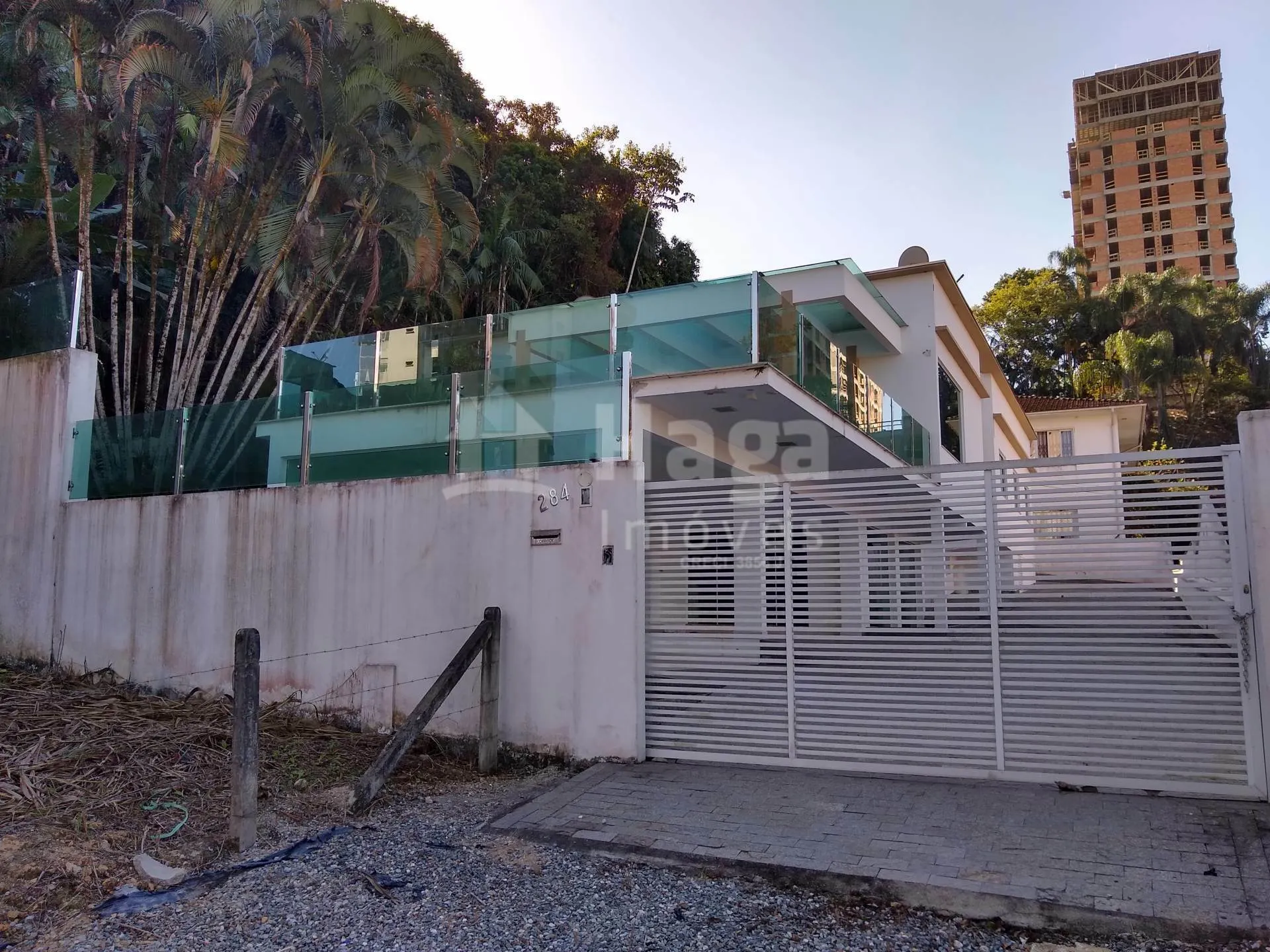 Casa à venda de 595 m² em Brusque, SC, Brasil