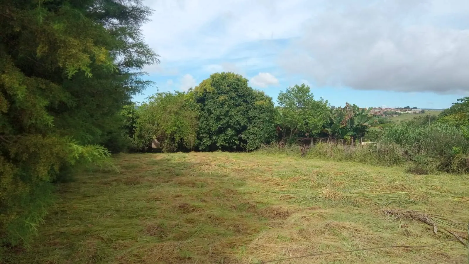 Plot for sale of 1,000 m² in Piraju, SP, Brazil