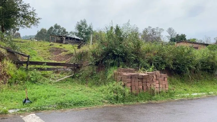 Chácara à venda e para Arrendar de 750 m² em Igrejinha, RS, Brasil