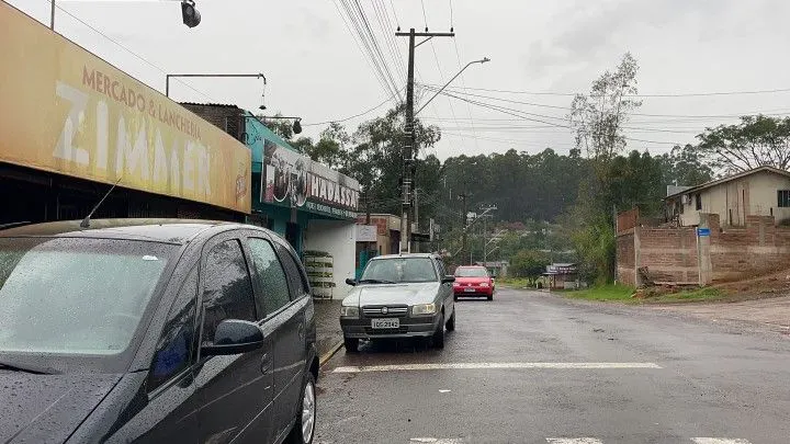 Chácara à venda e para Arrendar de 750 m² em Igrejinha, RS, Brasil