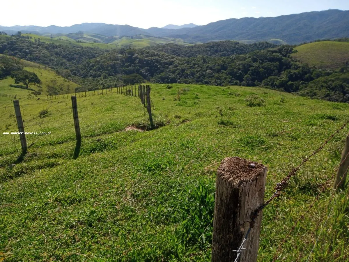 Sítio à venda de 12 ha em São José dos Campos, SP, Brasil