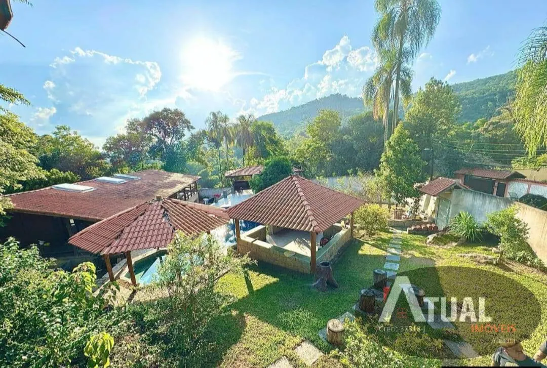 Casa à venda de 1.790 m² em Mairiporã, SP, Brasil