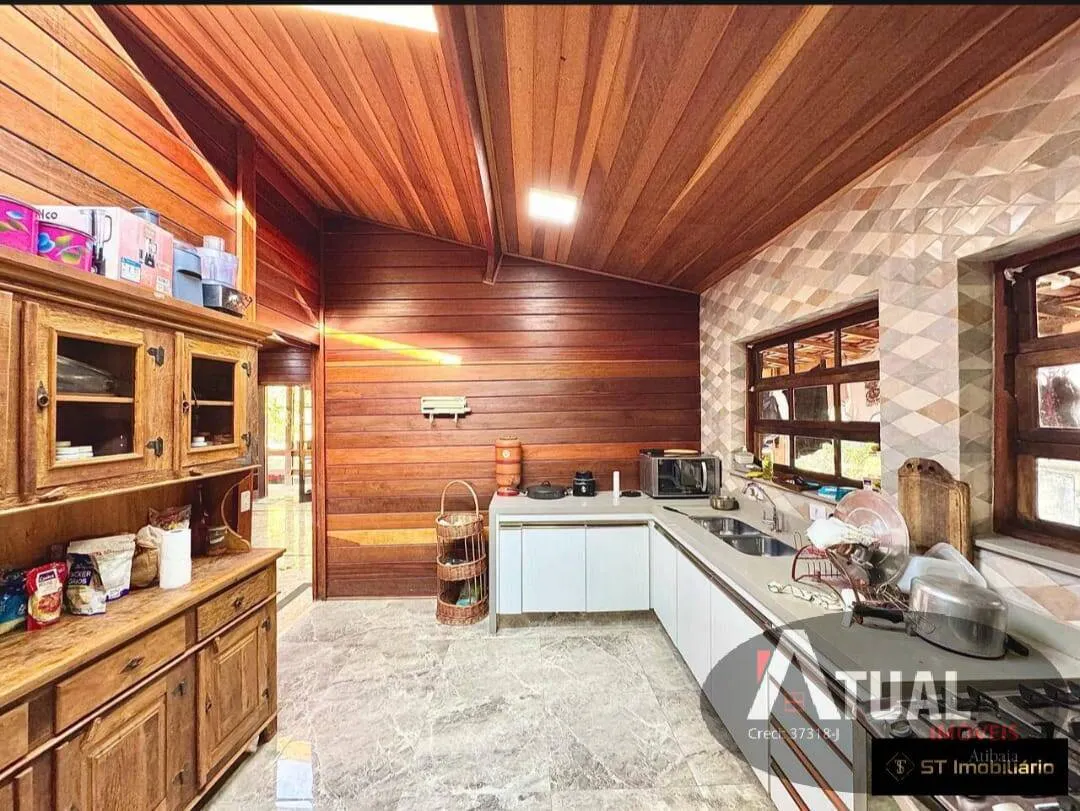 Casa à venda de 1.790 m² em Mairiporã, SP, Brasil