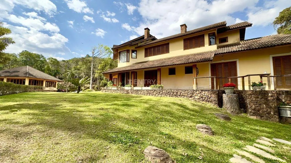 Sítio à venda de 10 ha em São Lourenço da Serra, SP, Brasil