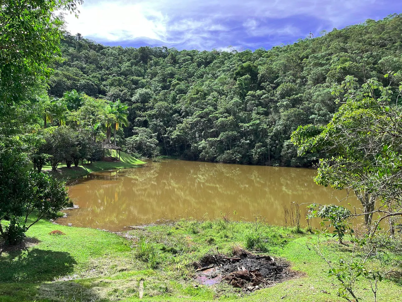 Sítio à venda de 5 ha em Caçapava, SP, Brasil