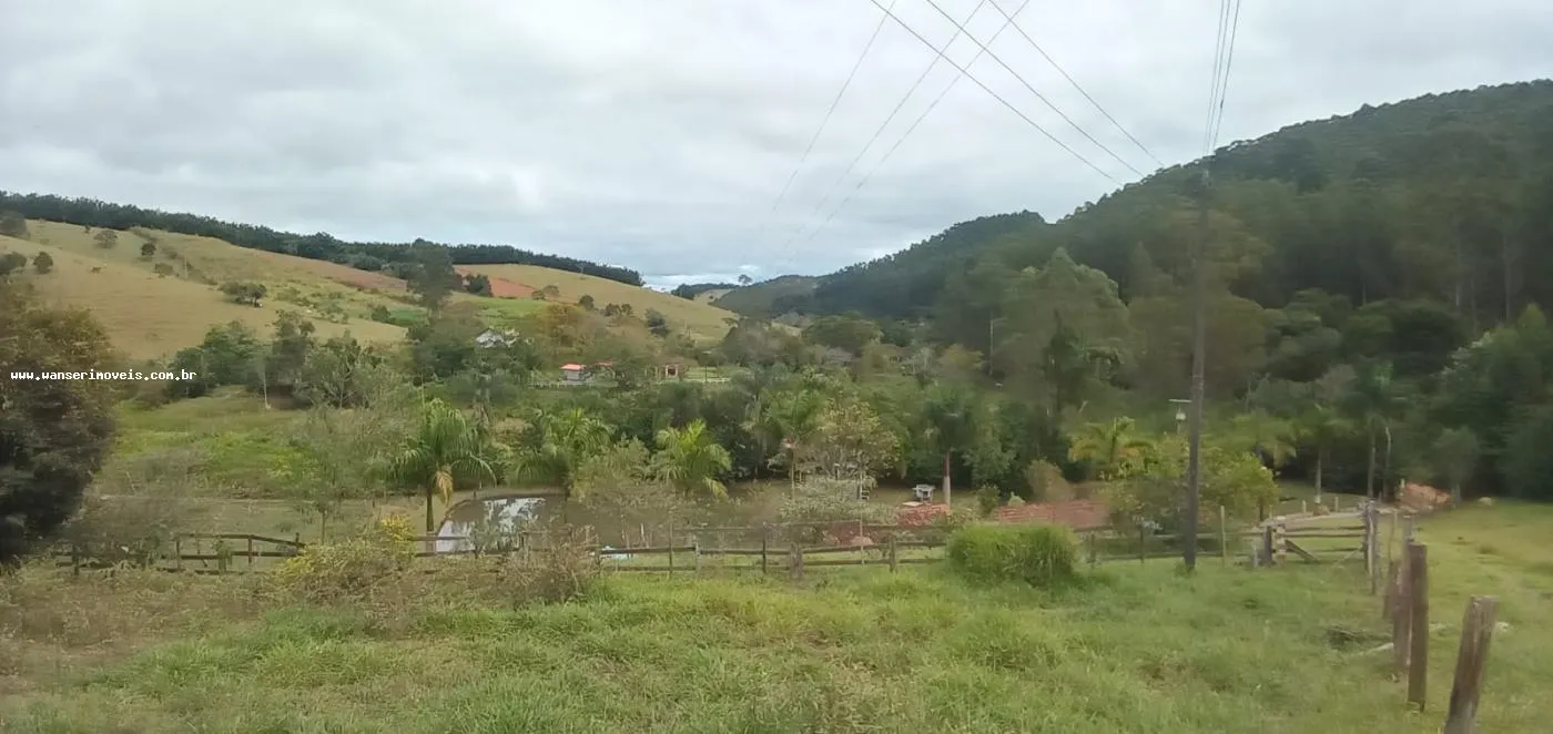 Sítio à venda de 15 ha em Paraibuna, SP, Brasil