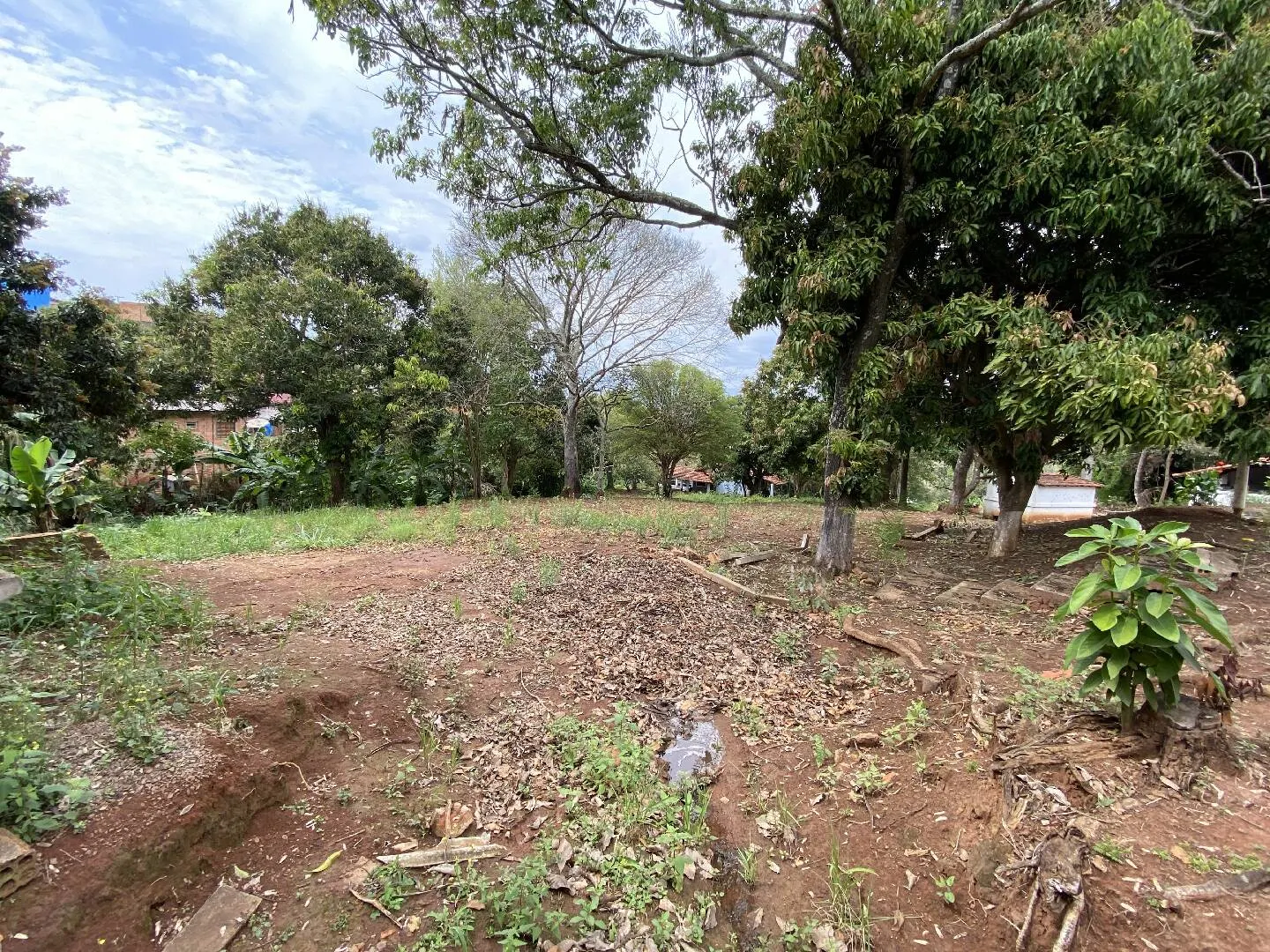 House for sale of 2 acres in Piraju, SP, Brazil