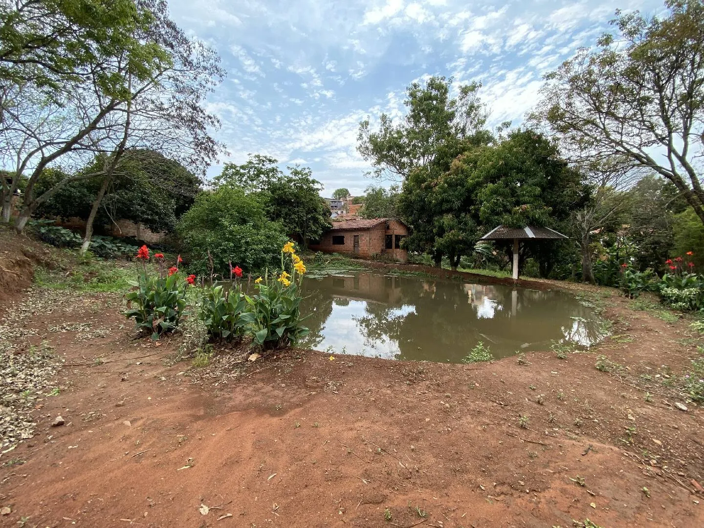 House for sale of 2 acres in Piraju, SP, Brazil