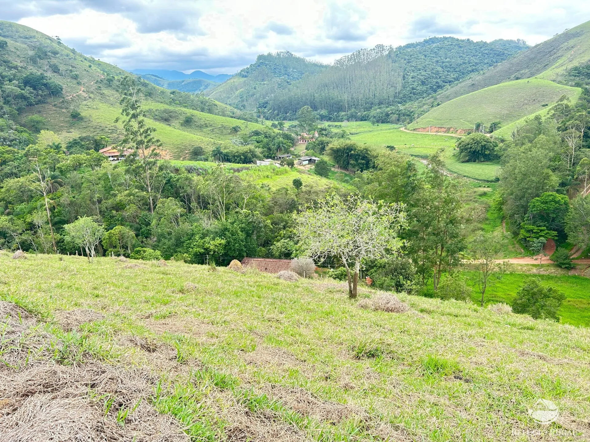 Chácara à venda de 2 ha em São José dos Campos, SP, Brasil