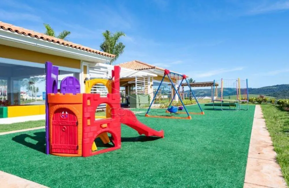 Chácara à venda de 462 m² em Pardinho, SP, Brasil