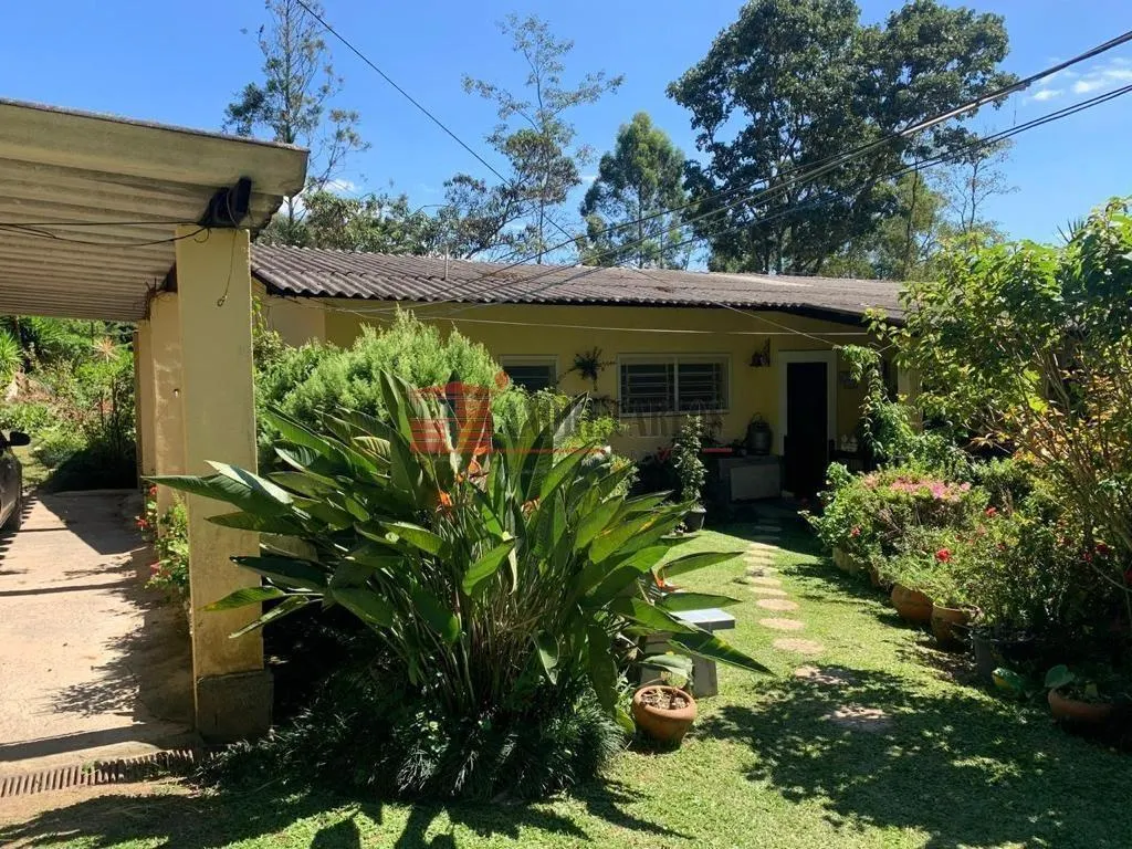 Sítio à venda de 3 ha em Cotia, SP, Brasil